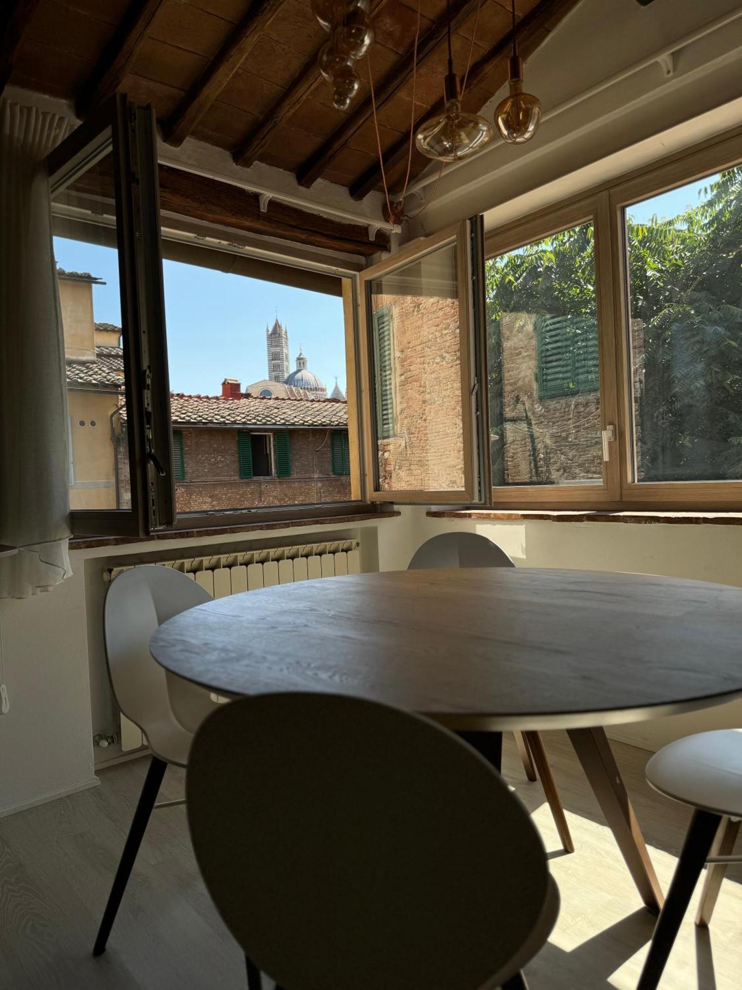 Teresa 91, Appartamento Incantevole Vista Duomo Siena Kültér fotó